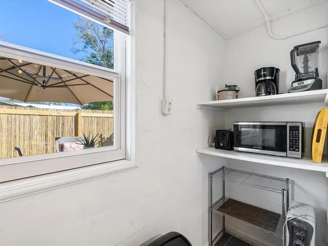 $615,000 | 3323 West Walnut Street, Tampa, FL 33607