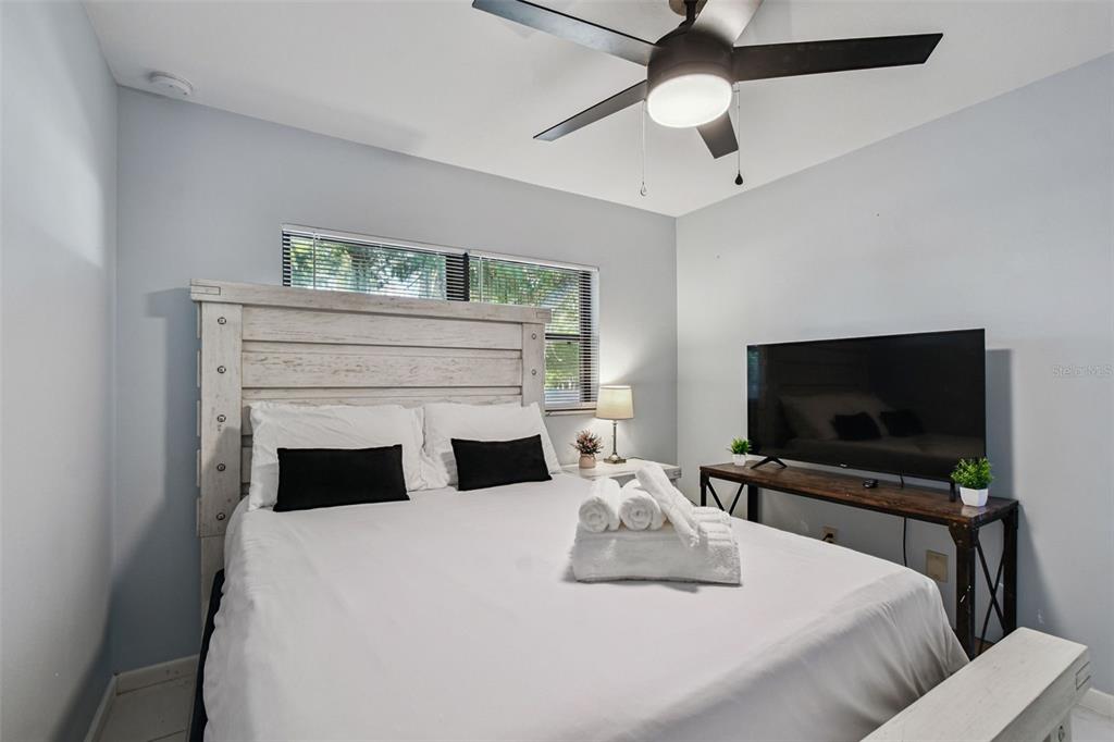 5005 Puritan Road Tampa, FL 33617 - Photo 19 of 77