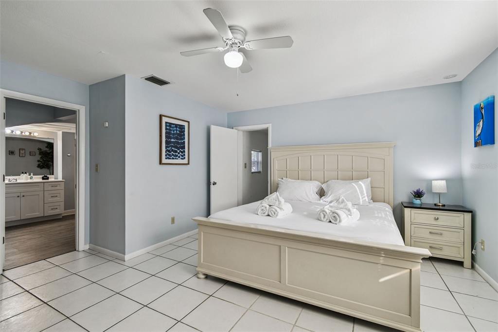 5005 Puritan Road Tampa, FL 33617 - Photo 36 of 77