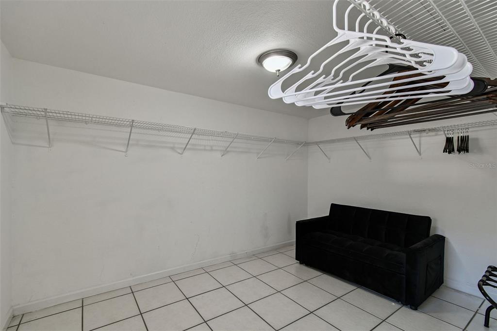 5005 Puritan Road Tampa, FL 33617 - Photo 39 of 77