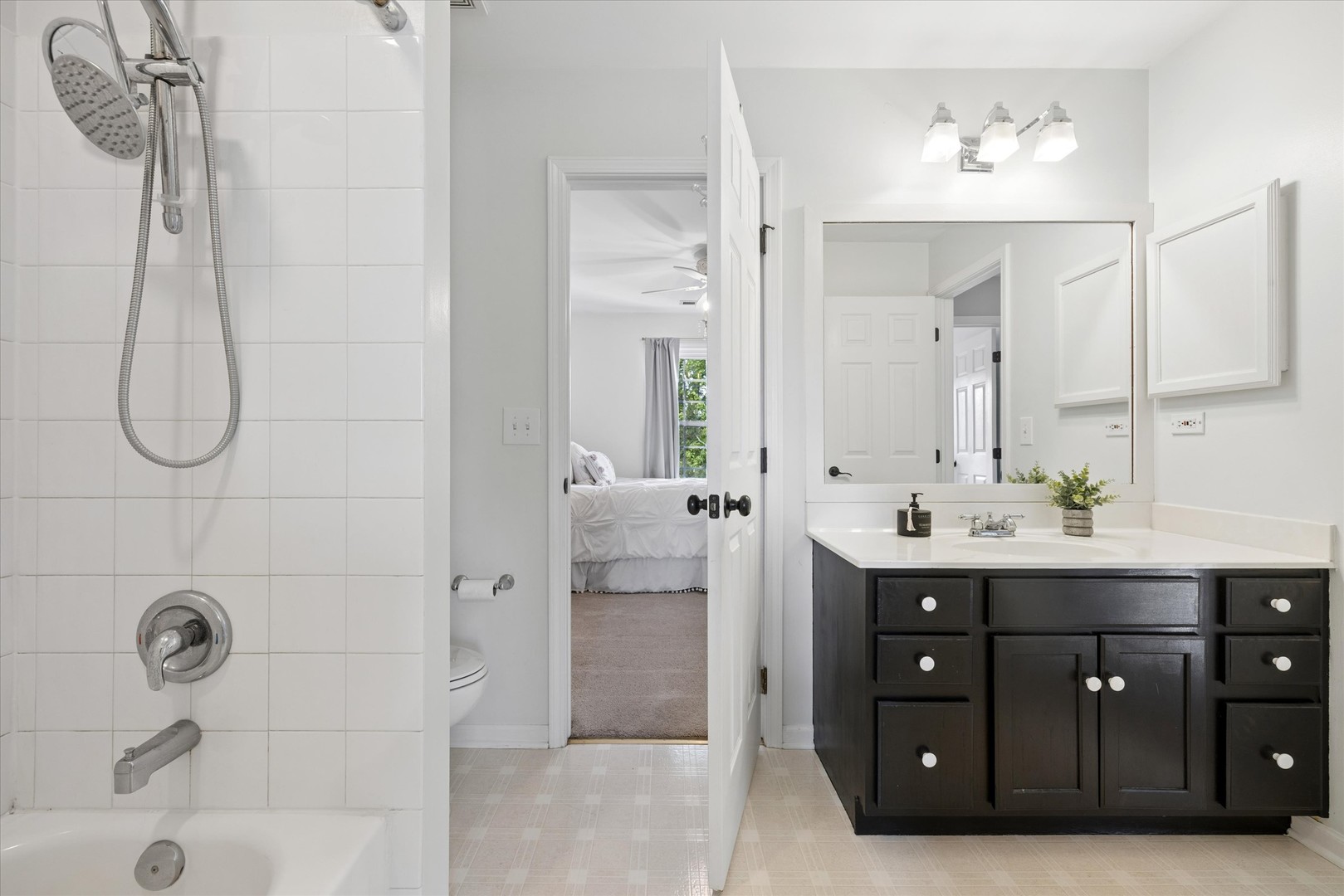340 Tenby Way Algonquin, IL 60102 - Photo 18 of 36 a bathroom with a double vanity sink mirror and shower