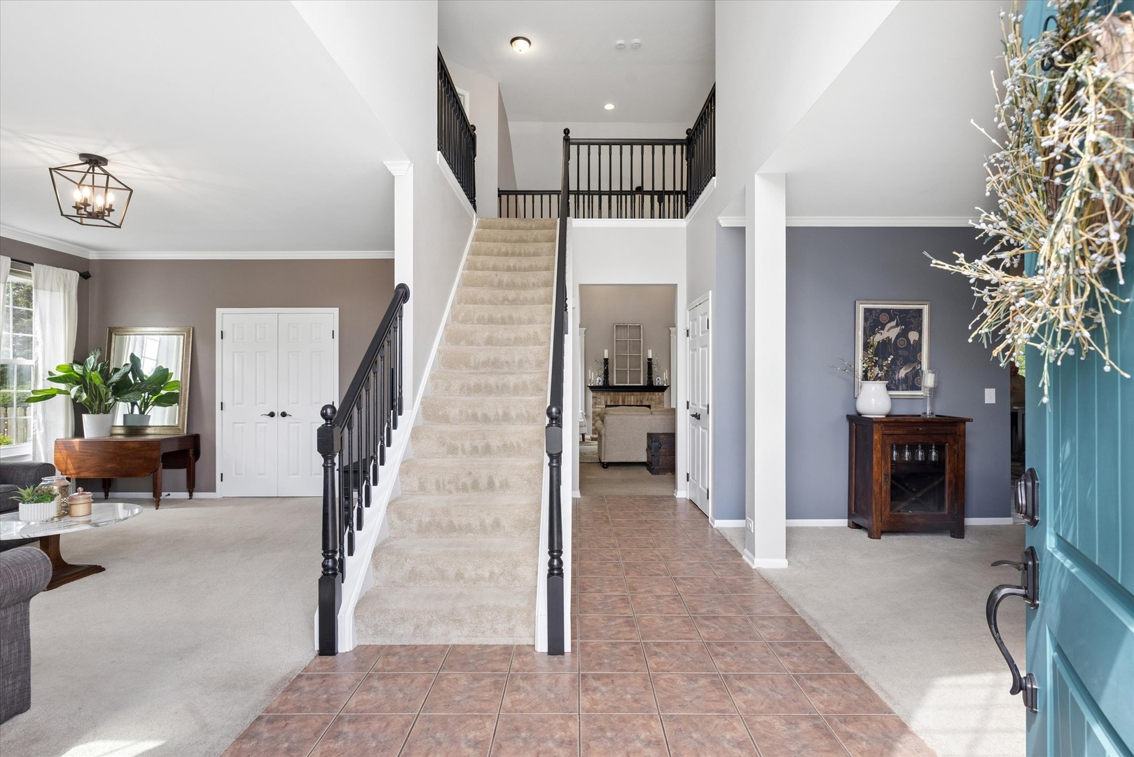 340 Tenby Way Algonquin, IL 60102 - Photo 3 of 36 a view of entryway with livingroom and stairs