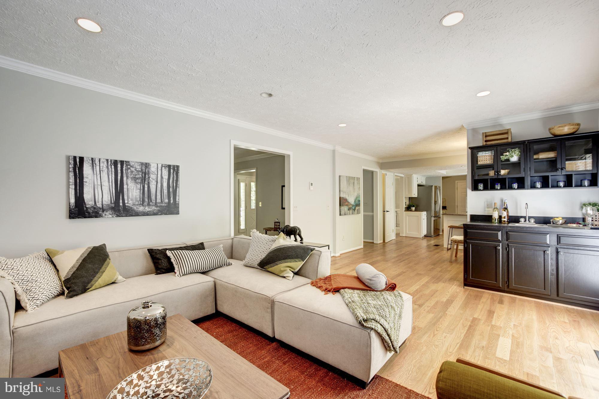 1329 Quail Ridge Drive Reston, VA 20194 - Photo 8 of 30 Family Room