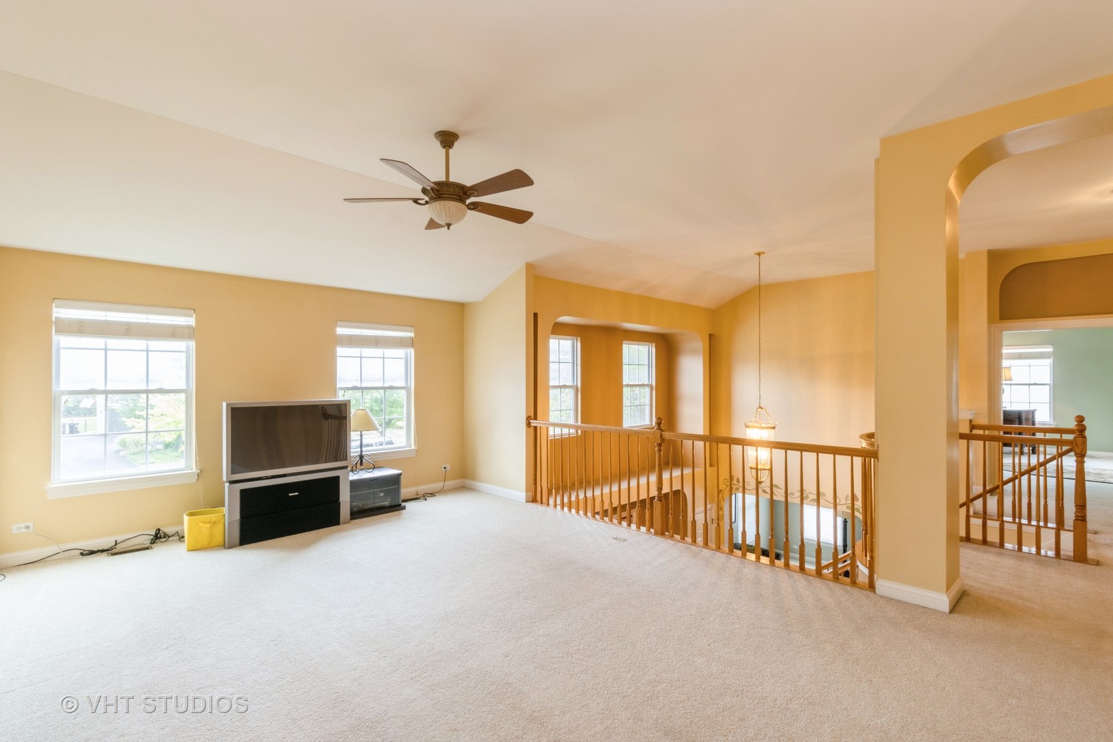 210 Bridle Path Lane Fox River Grove, IL 60021 - Photo 12 of 17 a view of a livingroom with an empty space and a window