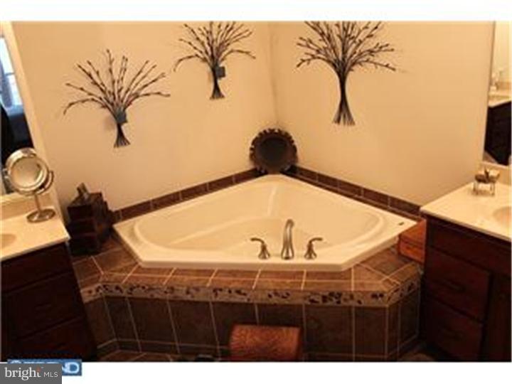 2520 Rainer Road Chester Springs, PA 19425 - Photo 8 of 12 Gallery Image 8