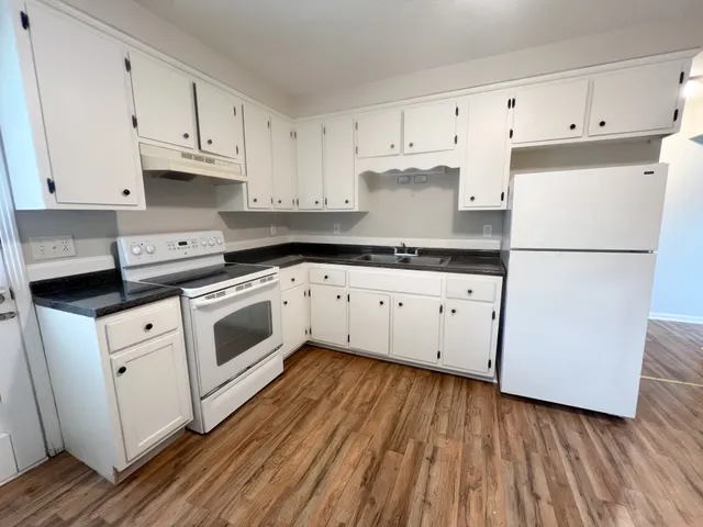 $825 | 109 Tandy Drive, Unit B, Clarksville, TN 37042