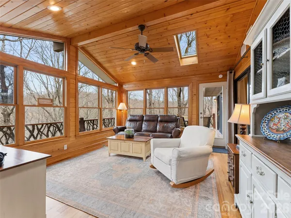 $950,000 | 67 Ossarooga Court, Brevard, NC 28712