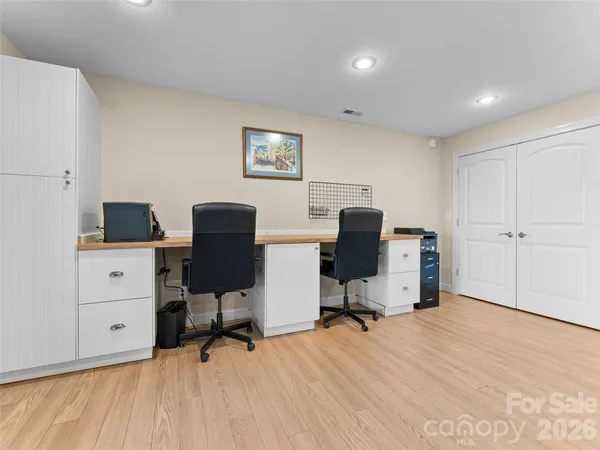 $950,000 | 67 Ossarooga Court, Brevard, NC 28712