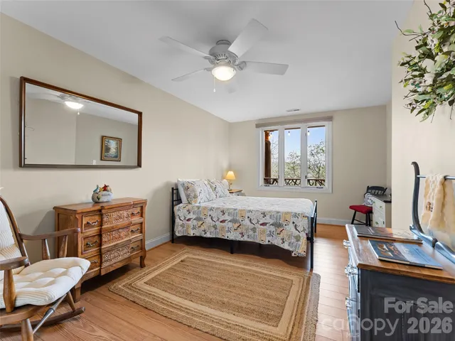 $950,000 | 67 Ossarooga Court, Brevard, NC 28712