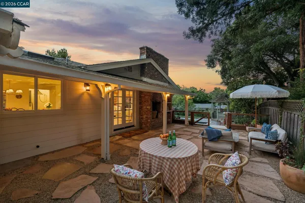 $2,295,000 | 1126 Hidalgo Court, Lafayette, CA 94549