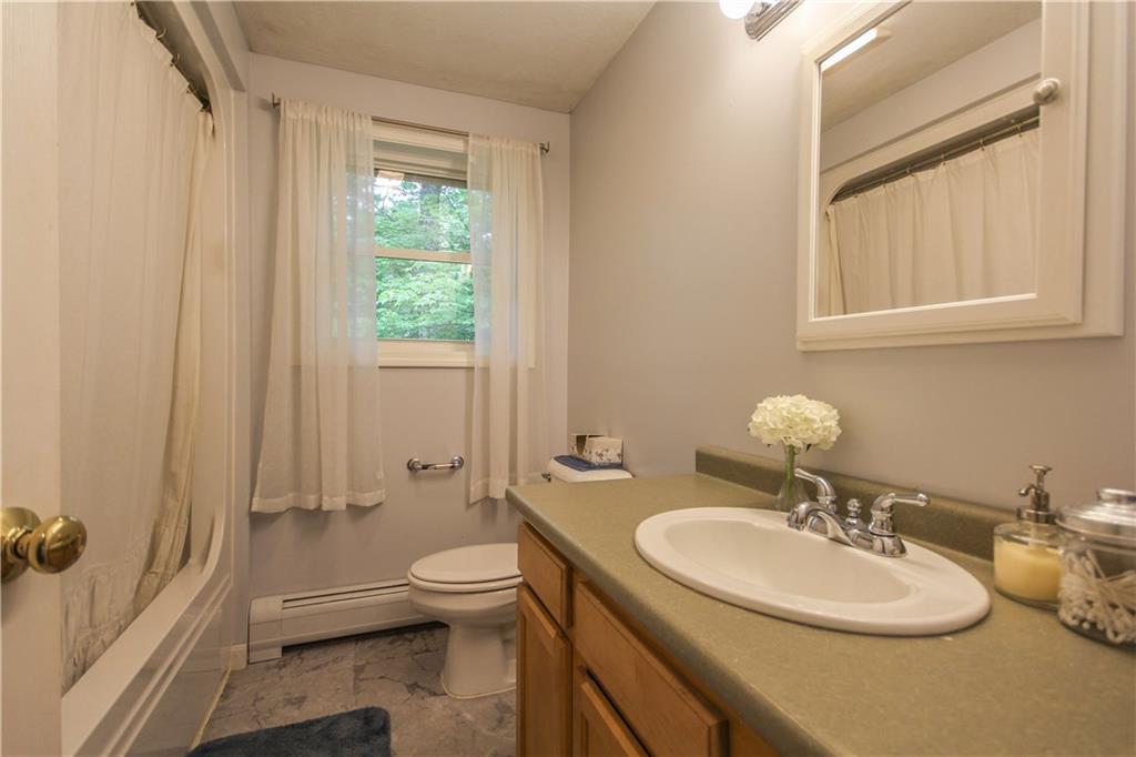 13 Ridgeway Circle North Waterboro, ME 04061 - Photo 17 of 35 Photo