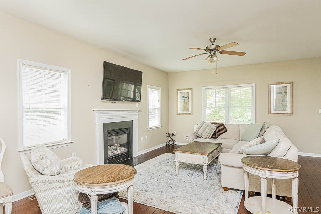 3036 Barnack Road Midlothian, VA 23112 - Photo 3 of 34 Gallery Image 3