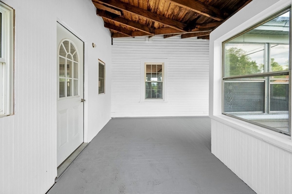 628 Rindge Road Fitchburg, MA 01420 - Photo 7 of 32 Gallery Image 7