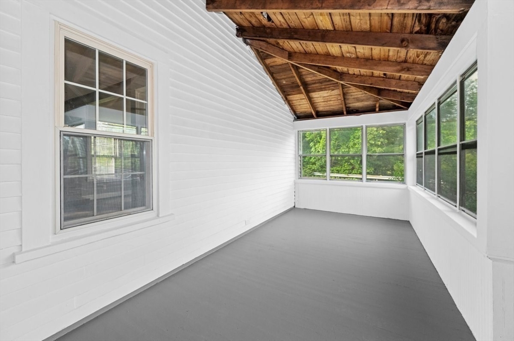 628 Rindge Road Fitchburg, MA 01420 - Photo 8 of 32 Gallery Image 8