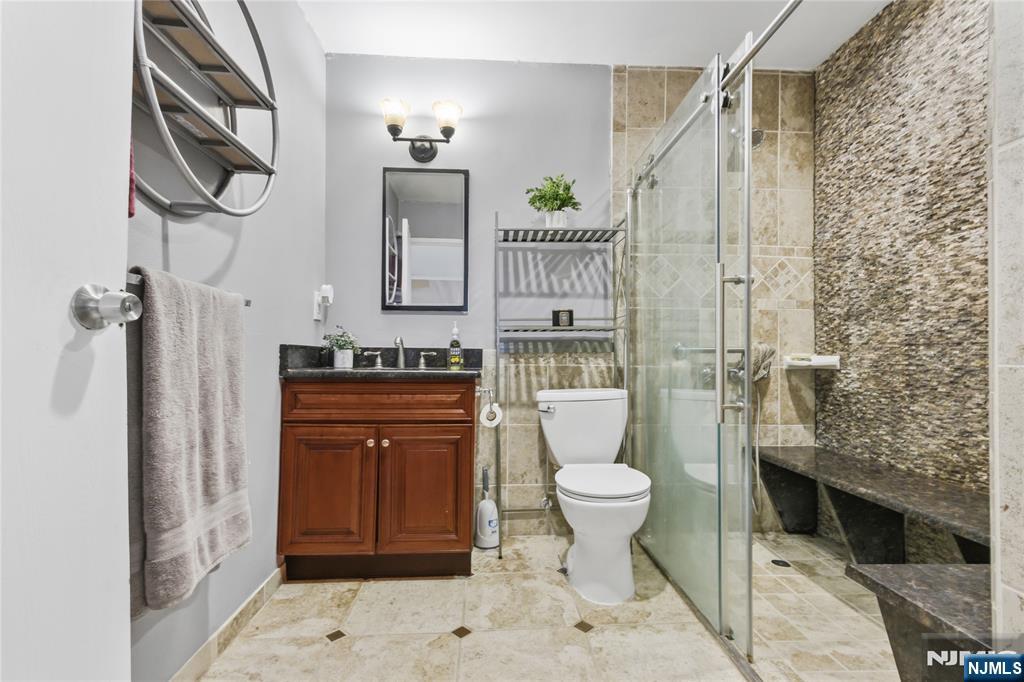 326 Prospect Avenue, Unit 1A Hackensack, NJ 07601 - Photo 19 of 31