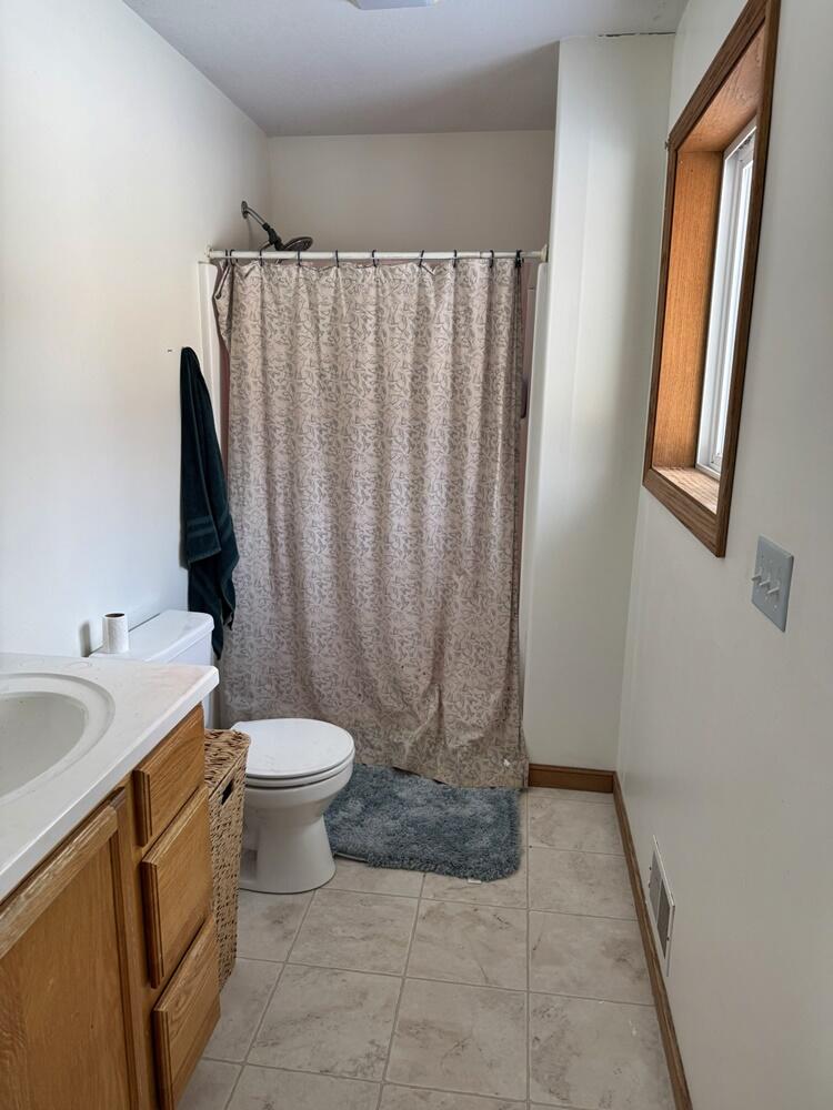 4344 7 Mile Road Remus, MI 49340 - Photo 12 of 32 12. Primary Bath