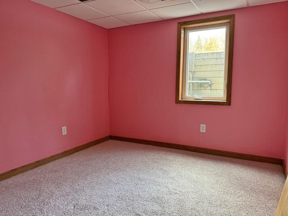 4344 7 Mile Road Remus, MI 49340 - Photo 21 of 32 21.Bedroom5