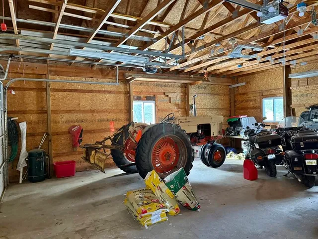 $319,900 | 4344 7 Mile Road, Remus, MI 49340