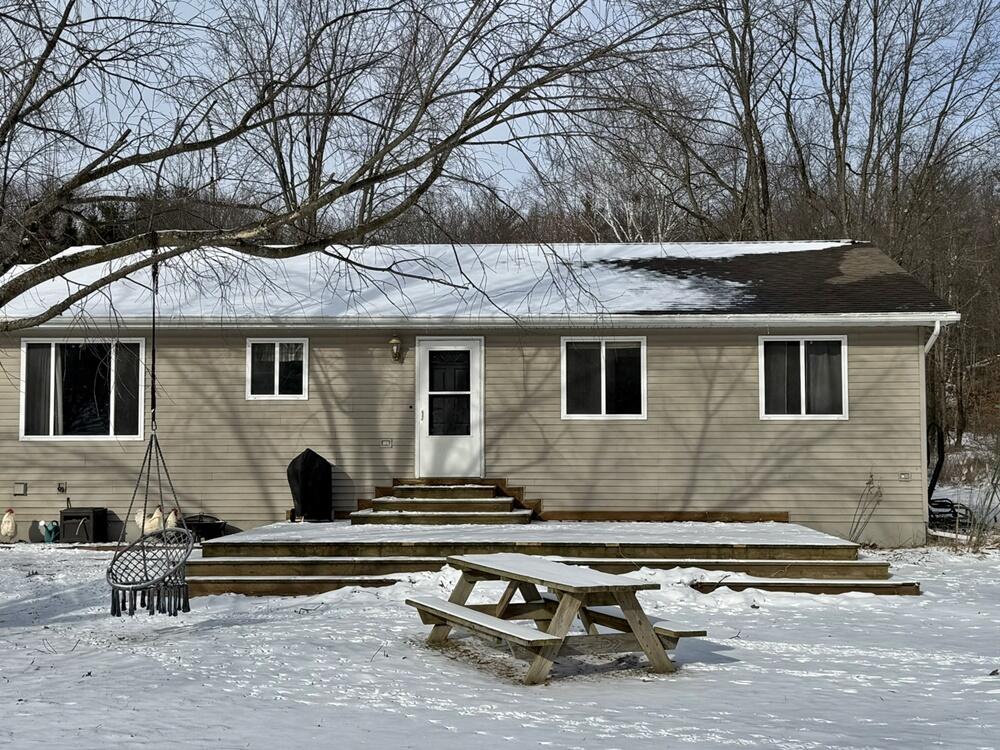 4344 7 Mile Road Remus, MI 49340 - Photo 26 of 32 26.Deck