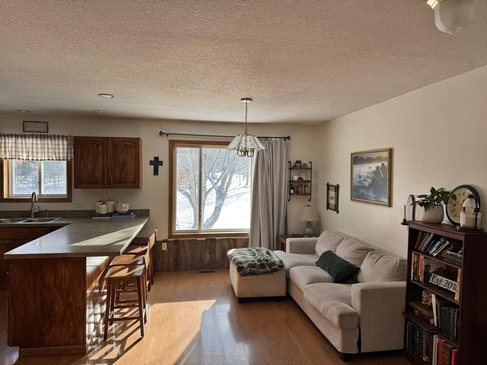 4344 7 Mile Road Remus, MI 49340 - Photo 5 of 32 5.Dining Area