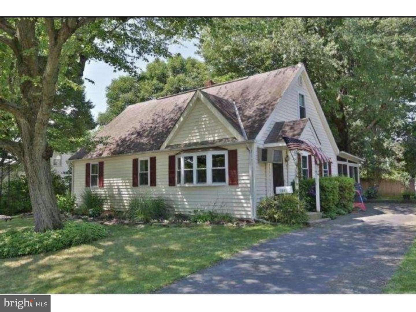 228 Overlook Road Ambler, PA 19002 - Photo 1 of 11 Gallery Image 1