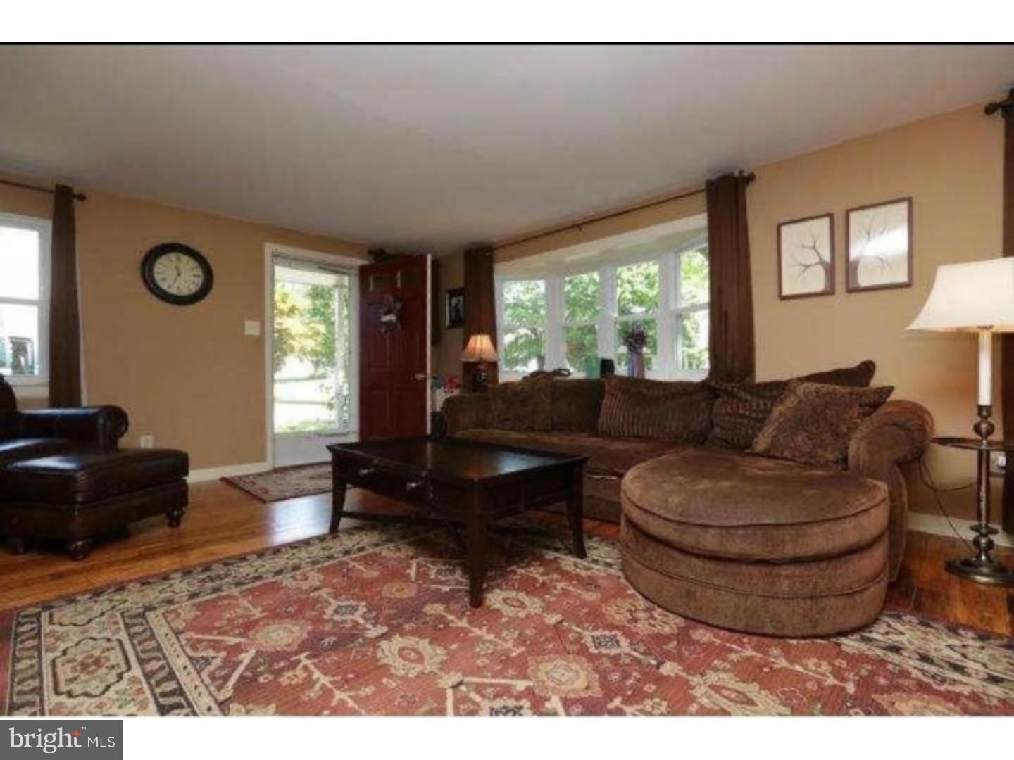 228 Overlook Road Ambler, PA 19002 - Photo 3 of 11 Gallery Image 3