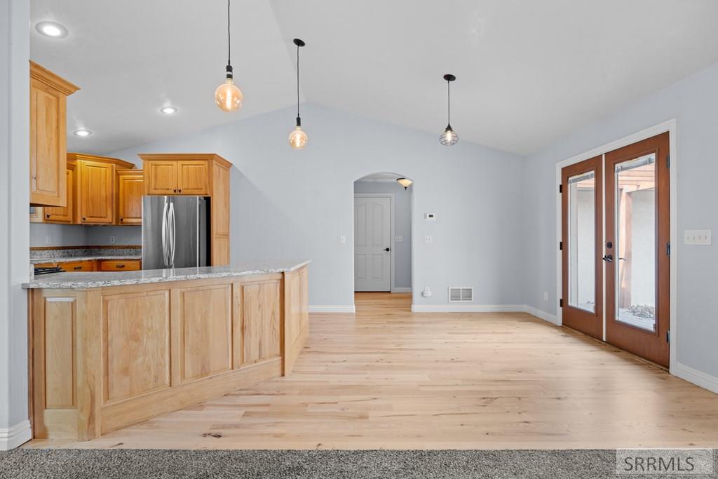 200 West Commons Road Idaho Falls, ID 83401 - Photo 8 of 64