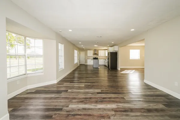 $1,875 | 5100 Goose Creek Drive, Baytown, TX 77521