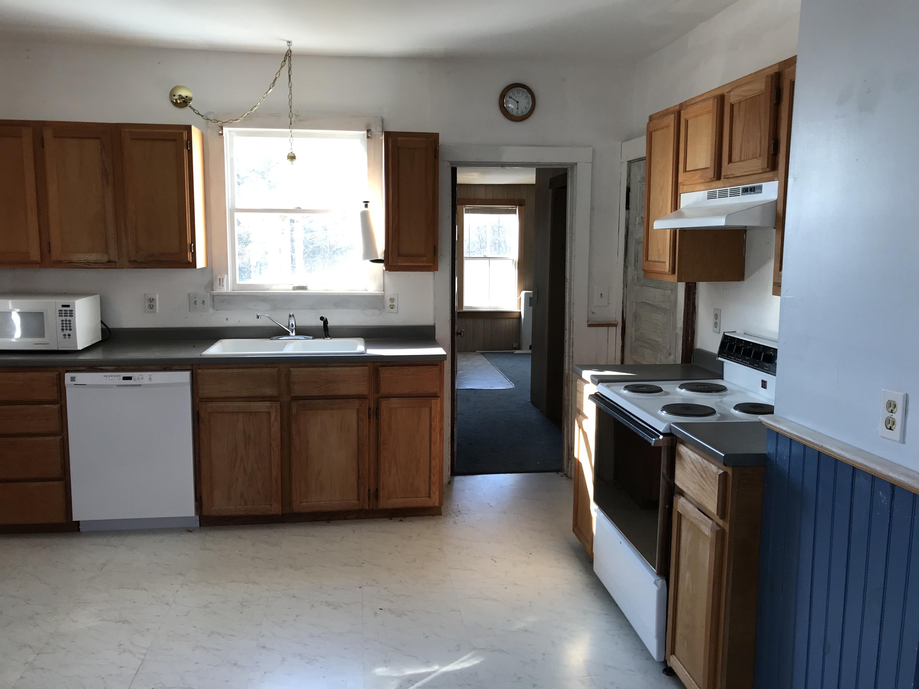 14 Sargent Street Winter Harbor, ME 04693 - Photo 3 of 17 IMG_5185