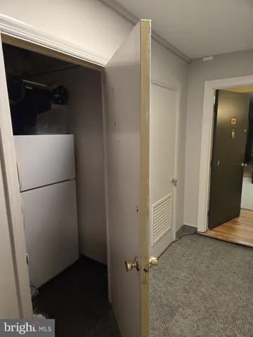 a view of utility room