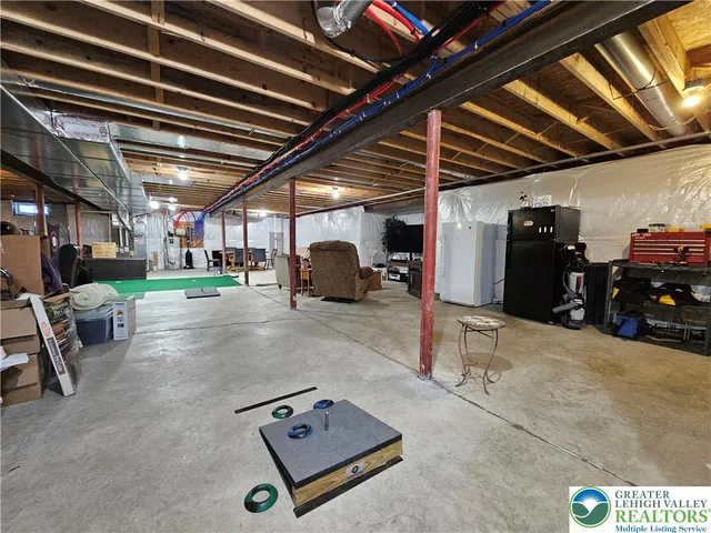 $449,900 | 118 East 1st Street, Wind Gap, PA 18091