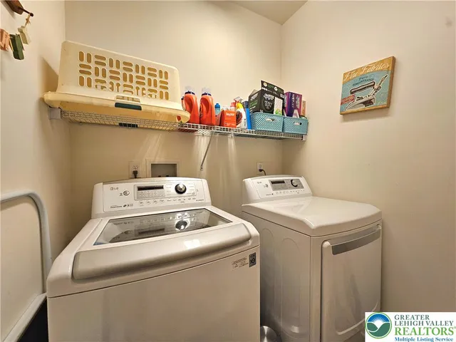 $449,900 | 118 East 1st Street, Wind Gap, PA 18091