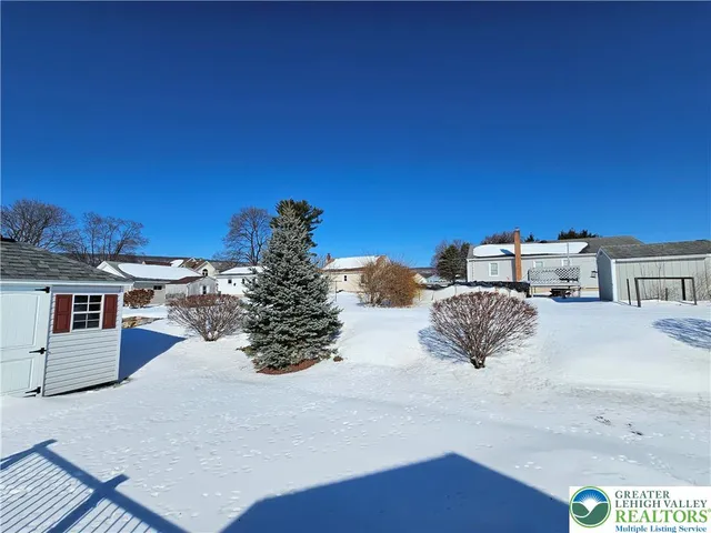 $449,900 | 118 East 1st Street, Wind Gap, PA 18091