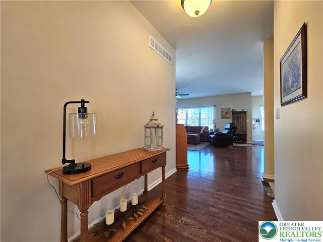 $449,900 | 118 East 1st Street, Wind Gap, PA 18091