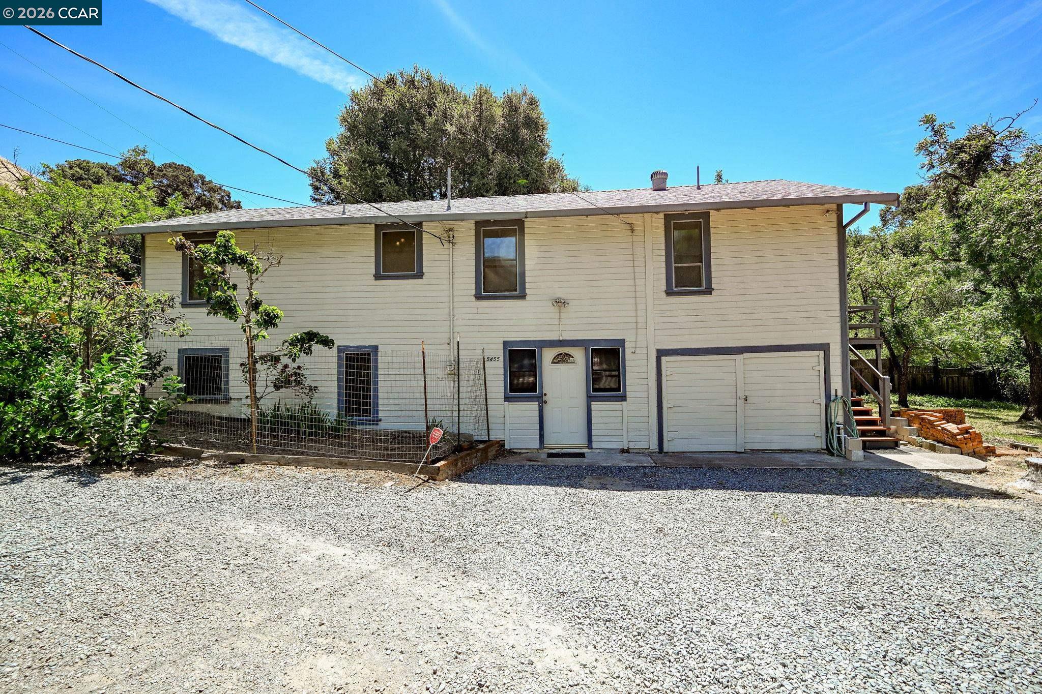 5455 Alhambra Valley Road Martinez, CA 94553 - Photo 2 of 29