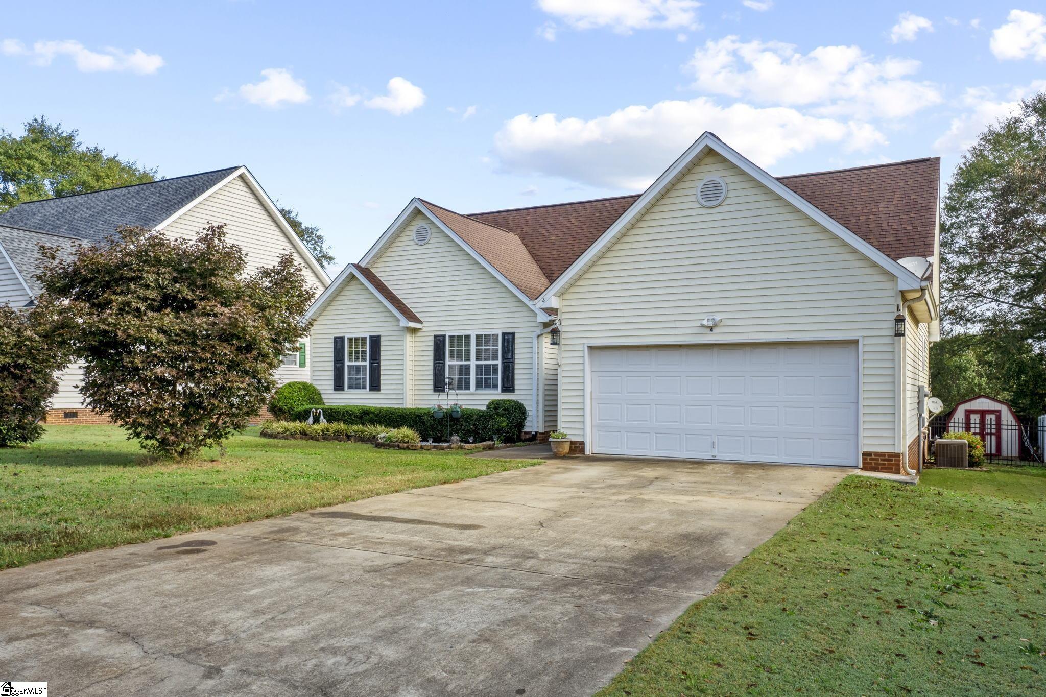 4 Bluff Point Court Greenville, SC 29605 - Photo 1 of 21