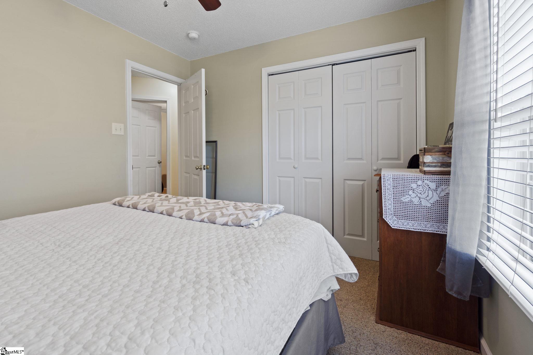4 Bluff Point Court Greenville, SC 29605 - Photo 12 of 21