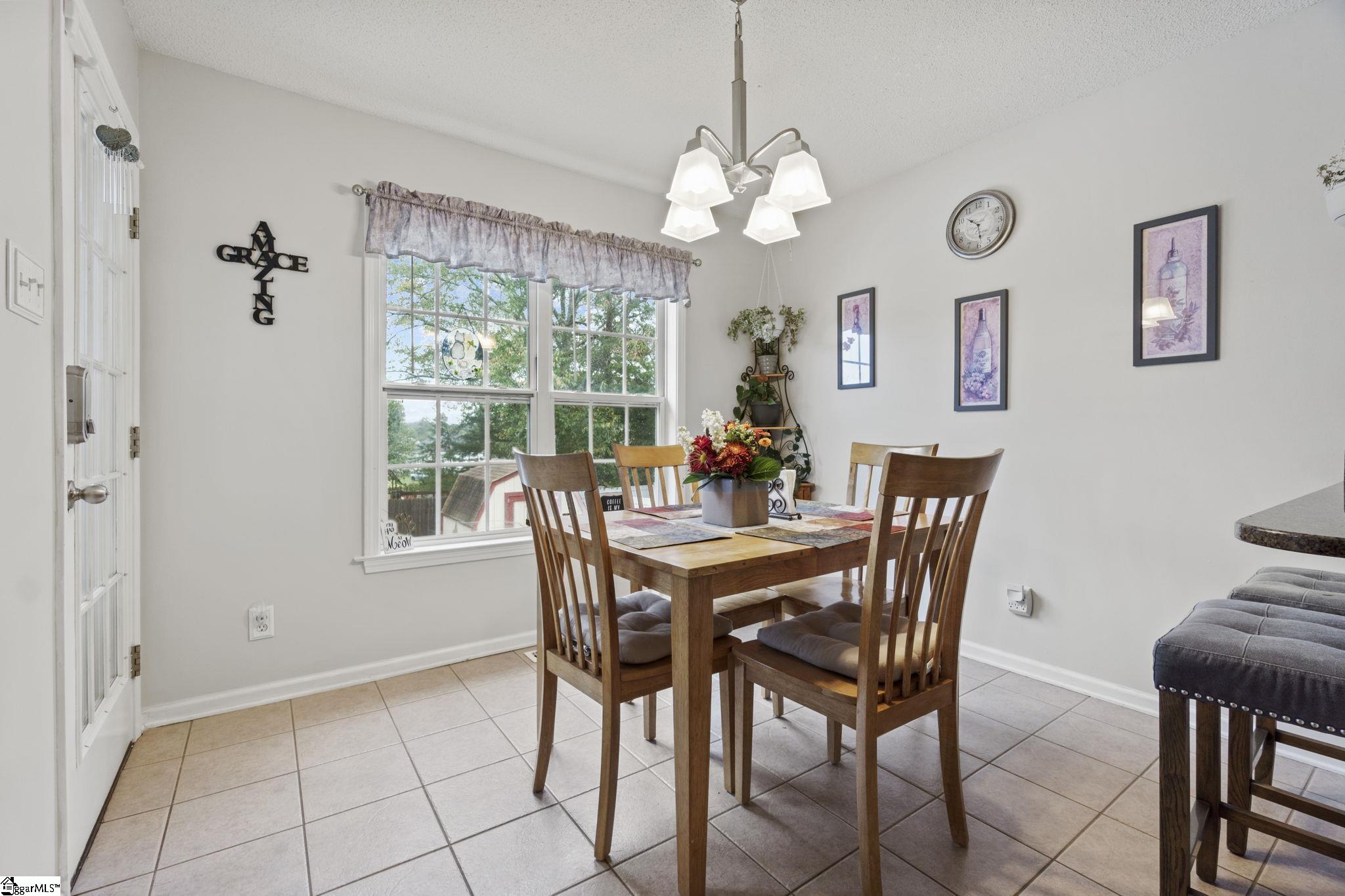 4 Bluff Point Court Greenville, SC 29605 - Photo 7 of 21