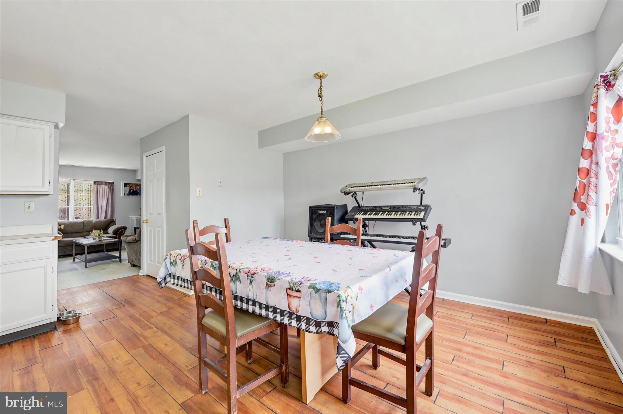 4635 Paul Street Philadelphia, PA 19124 - Photo 8 of 18