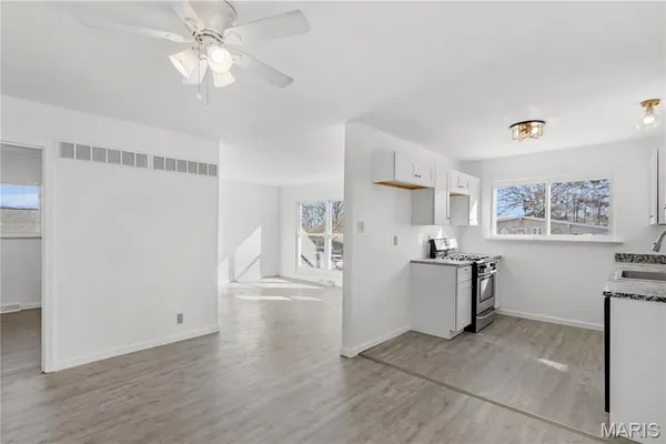 $255,000 | 313 St Lawrence Drive, Ballwin, MO 63021