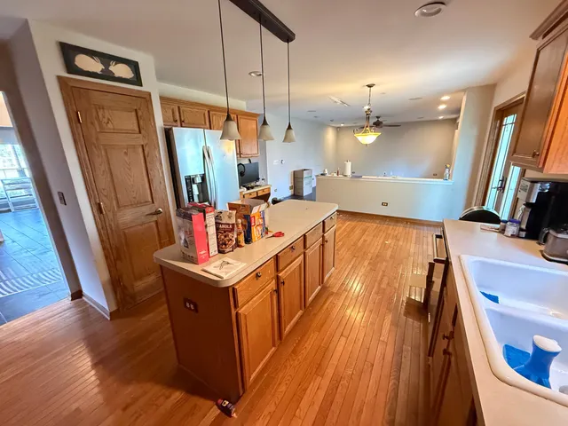 $415,000 | 206 Christine Way, Bolingbrook, IL 60440