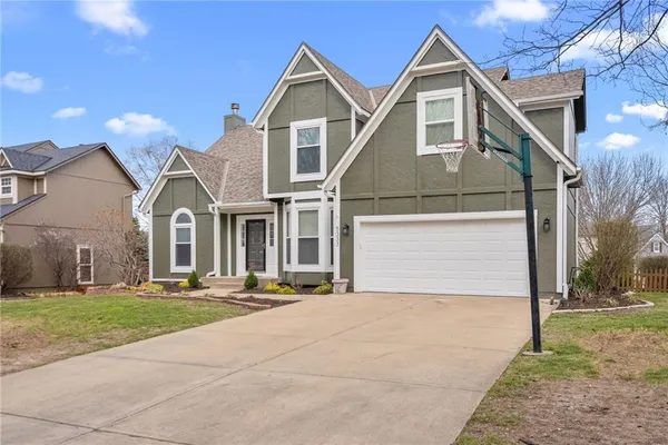 $475,000 | 5333 Hilltop Drive, Shawnee, KS 66226
