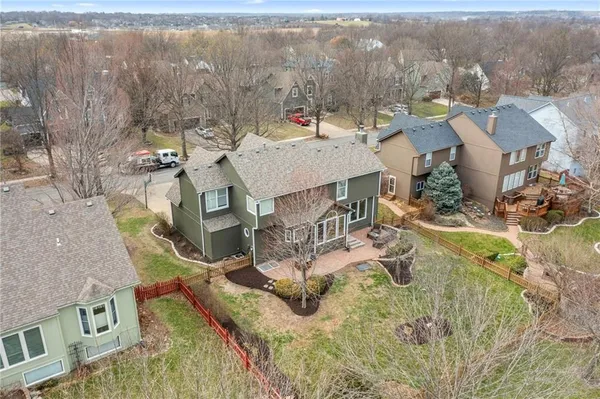 $475,000 | 5333 Hilltop Drive, Shawnee, KS 66226