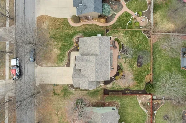 $475,000 | 5333 Hilltop Drive, Shawnee, KS 66226