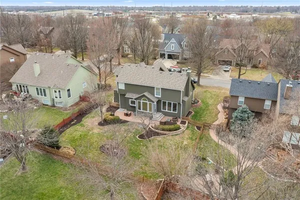 $475,000 | 5333 Hilltop Drive, Shawnee, KS 66226