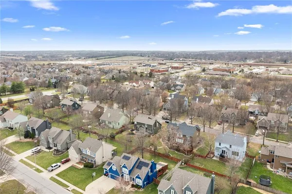 $475,000 | 5333 Hilltop Drive, Shawnee, KS 66226