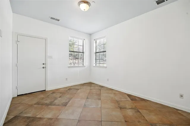 $2,850 | 1503 Biltmore Lane, Irving, TX 75063