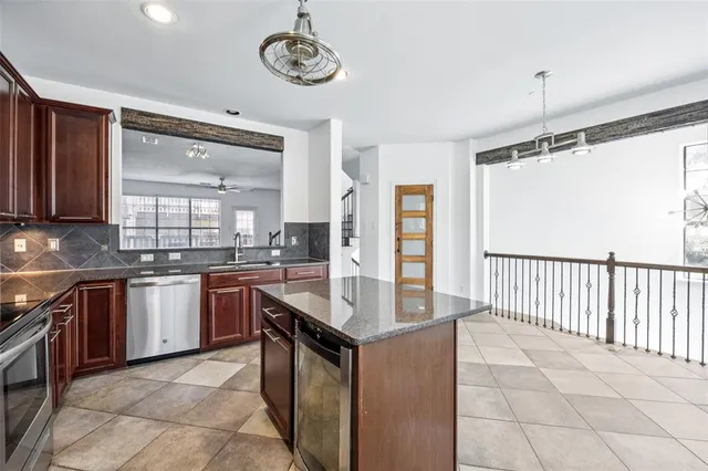 $2,850 | 1503 Biltmore Lane, Irving, TX 75063