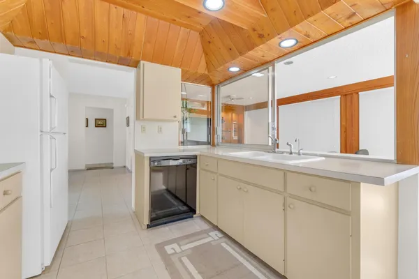 $510,000 | 1774 Northwest 39th Place, Oakland Park, FL 33309