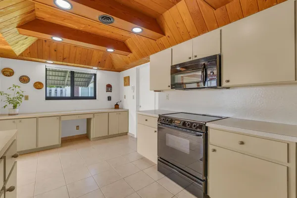 $510,000 | 1774 Northwest 39th Place, Oakland Park, FL 33309